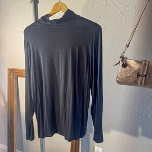 TAHARI Black Cowl Neck Long Sleeve Top